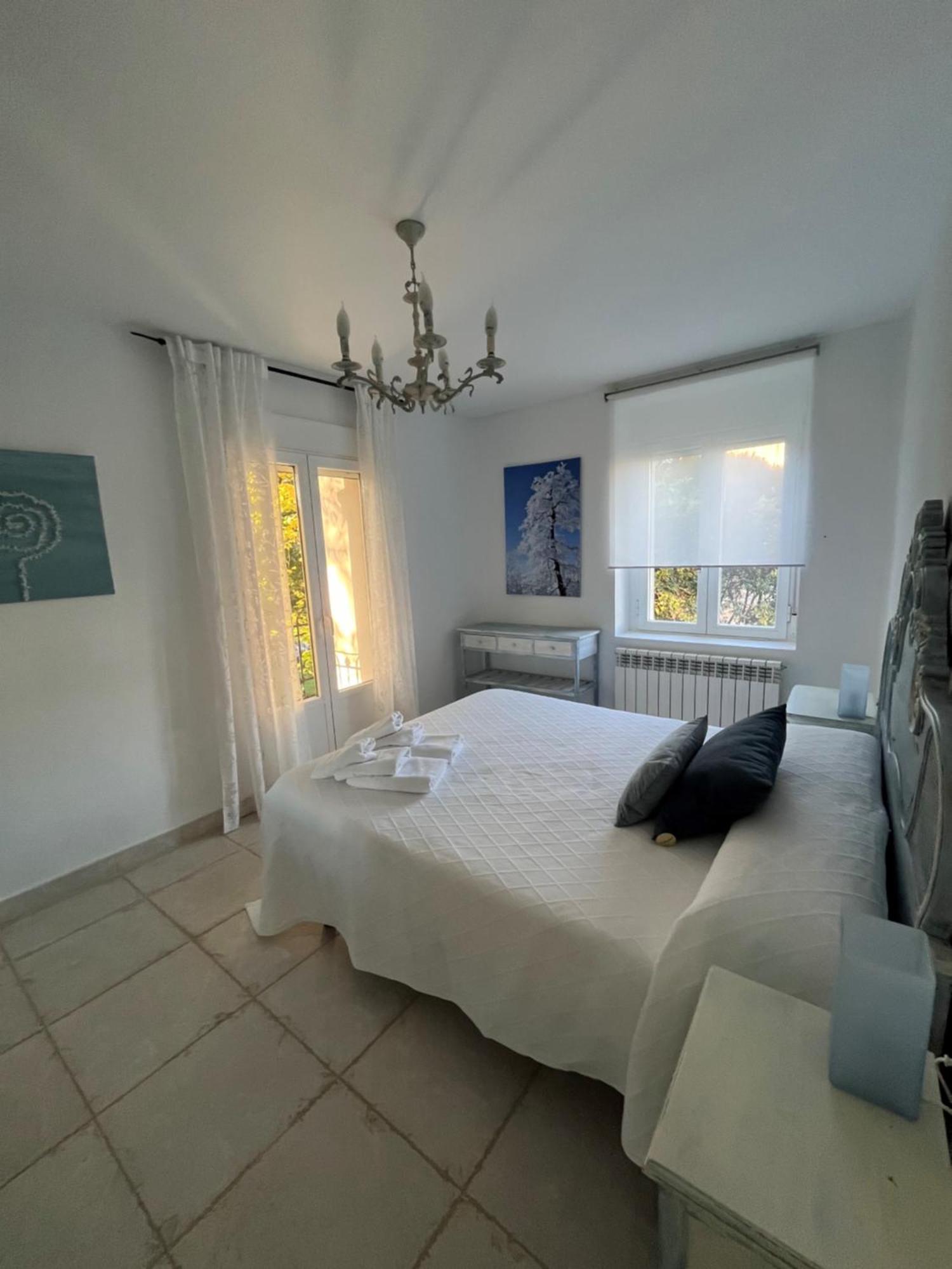 Villa Merenciana Agoncillo Kültér fotó